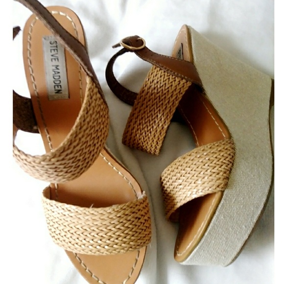 Steve Madden Shoes - **FINAL PRICE DROP** Steve Madden Wedge Heels.